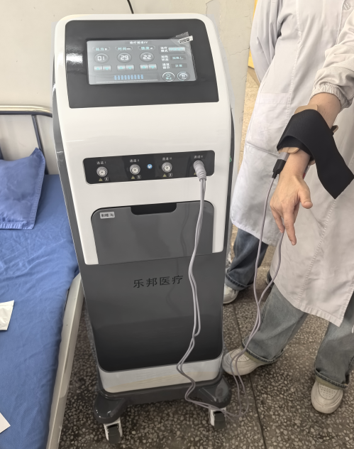 0bc2cc136e7eef2e68985b873fe7a3b6